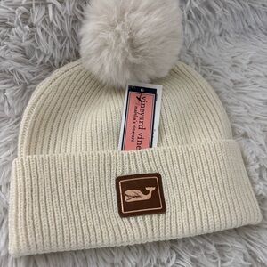 Vineyard Vines Pom Beanie (NWT)
